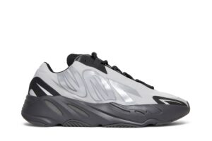 adidas Yeezy Boost 700 MNVN Metallic GW9524 - Nicesk photo 1