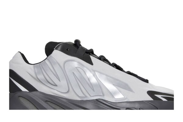 adidas Yeezy Boost 700 MNVN Metallic GW9524 - Nicesk photo 2