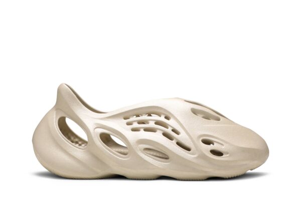 adidas Yeezy Foam RNNR Sand FY4567 - Nicesk photo 1