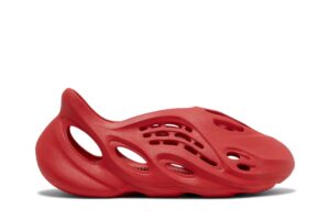 adidas Yeezy Foam RNNR Vermillion GW3355 - Nicesk photo 1