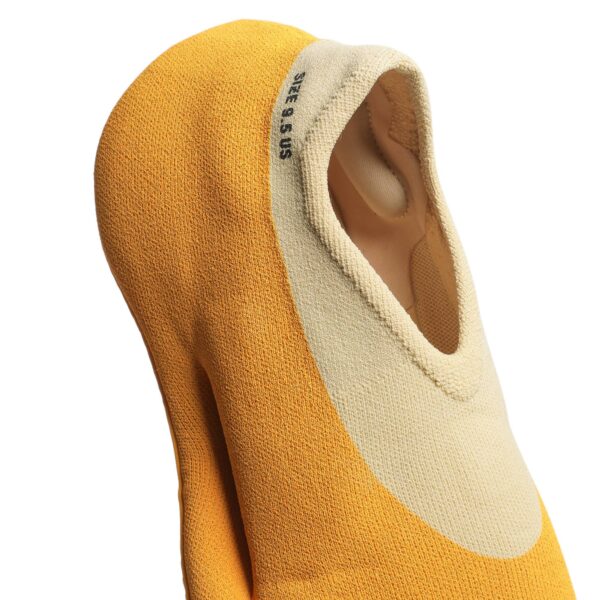 adidas Yeezy Knit RNR Sulfur GW5353 - Nicesk photo 9