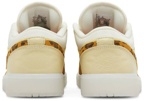 Jordan 1 Low SNKRS Day (Women's) DN6998-700 - Nicesk photo 4