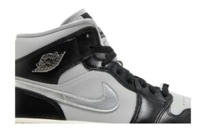 Jordan 1 Mid SE Black Metallic Silver (Women's) FB9892-002 - Nicesk photo 2