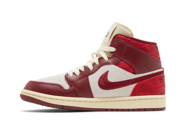 Jordan 1 Mid SE Tiki Leaf Team Red (Women's) DZ2820-601 - Nicesk photo 3
