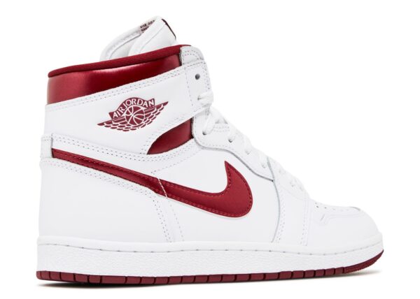 Jordan 1 Retro High '85 OG Metallic Burgundy BQ4422-161 - Nicesk photo 4