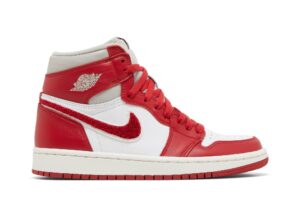 Jordan 1 Retro High OG Varsity Red (Women's) DJ4891-061 - Nicesk photo 1