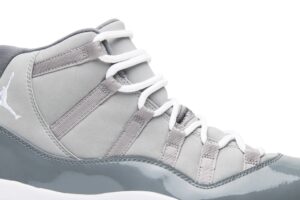 Jordan 11 Retro Cool Grey (2010) 378037-001 - Nicesk photo 2