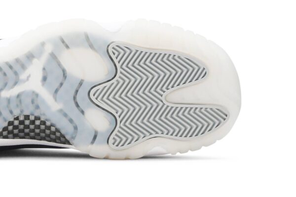 Jordan 11 Retro Jubilee (GS) 378038-011 - Nicesk photo 5