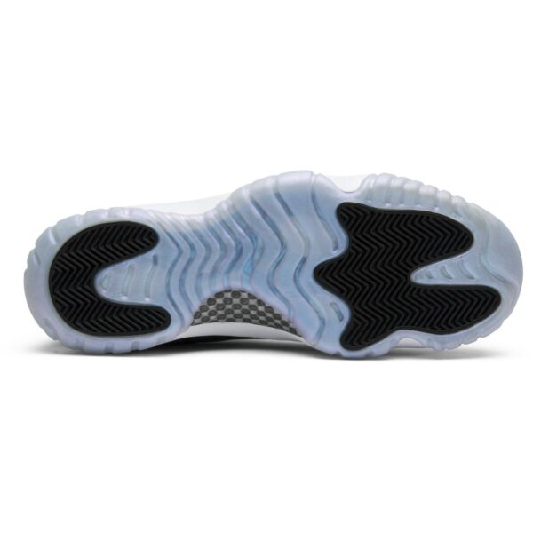 Jordan 11 Retro Low Iridescent 528895-145 - Nicesk photo 4