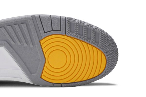 Jordan 3 Retro Michigan PE AJ3-820064 - Nicesk photo 5