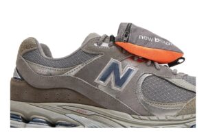 New Balance 2002R Grey Brown Pouch M2002RVA - Nicesk photo 2