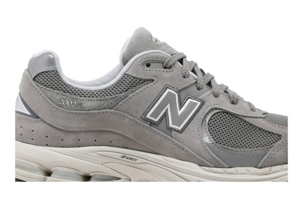 New Balance 2002R Marblehead Light Aluminum ML2002RC - Nicesk photo 2