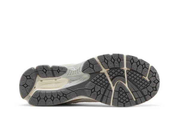 New Balance 2002R Rain Cloud M2002RSA - Nicesk photo 4