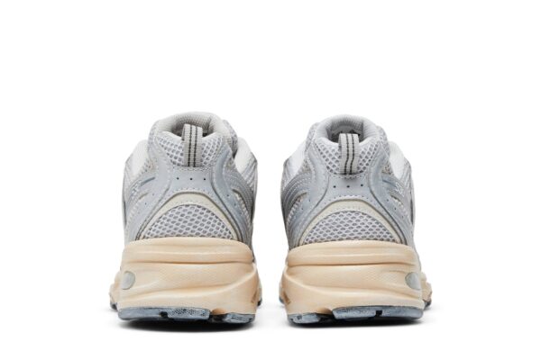 New Balance 530 Vintage Silver Metallic Moonbeam MR530VS - Nicesk photo 6