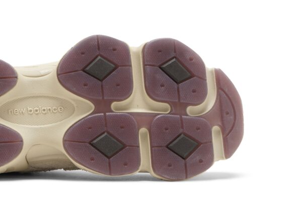 New Balance 9060 Sydney McLaughlin-Levrone Linen Black Coffee U9060SYD - Nicesk photo 5