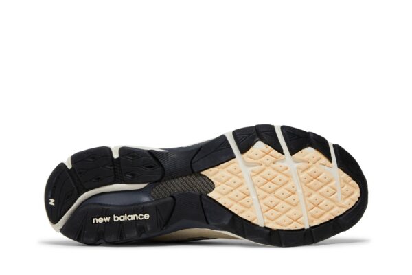 New Balance 990v3 MiUSA Teddy Santis Moonbeam M990AD3 - Nicesk photo 4