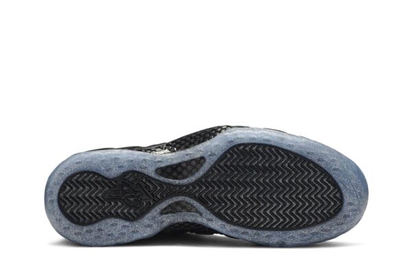 Nike Air Foamposite One All-Over Swoosh Black CV0369-001 - Nicesk photo 4