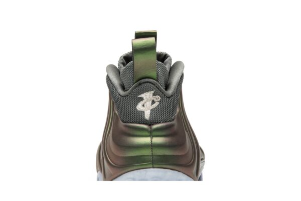 Nike Air Foamposite One Iridescent (Women's) AA3963-001 - Nicesk photo 7