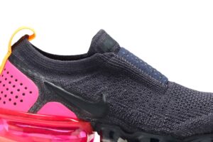 Nike Air VaporMax Flyknit Moc 2 Gridiron Pink Blast (Women's) AJ6599-001 - Nicesk photo 2