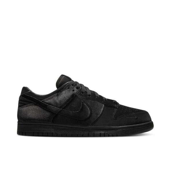 Nike Dunk Low Dover Street Market Triple Black Velvet DH2686-002 - Nicesk photo 1