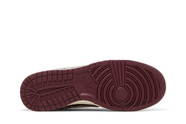 Nike Dunk Low Retro PRM Valentine's Day (2023) DR9705-100 - Nicesk photo 4