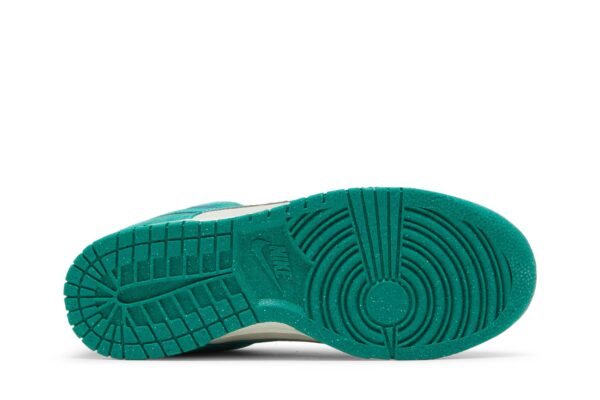 Nike Dunk Low SE 85 Neptune Green (Women's) DO9457-101 - Nicesk photo 4