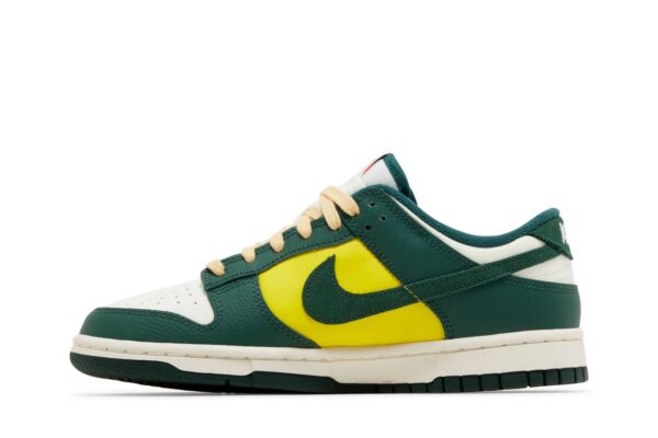 Nike Dunk Low SE Noble Green (Women's) FD0350-133 - Nicesk photo 3