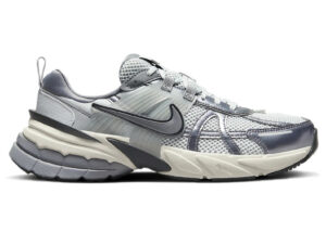 Nike V2K Run Pure Platinum Wolf Grey (Women's) FD0736-003 - Nicesk photo 1