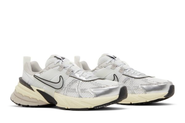 Nike V2K Run Summit White Metallic Silver (Women's) FD0736-100 - Nicesk photo 8