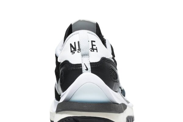 Nike Vaporwaffle sacai Black White CV1363-001 - Nicesk photo 9