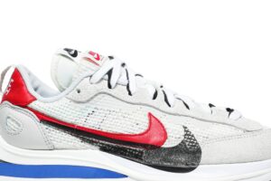 Nike Vaporwaffle sacai Sport Fuchsia Game Royal CV1363-100 - Nicesk photo 2
