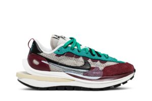 Nike Vaporwaffle sacai Villain Red Neptune Green DD3035-200 - Nicesk photo 1