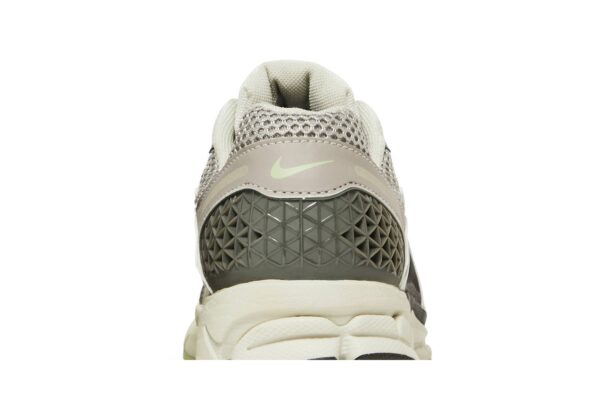 Nike Zoom Vomero 5 Cobblestone Flat Pewter (Women's) FB8825-001 - Nicesk photo 7
