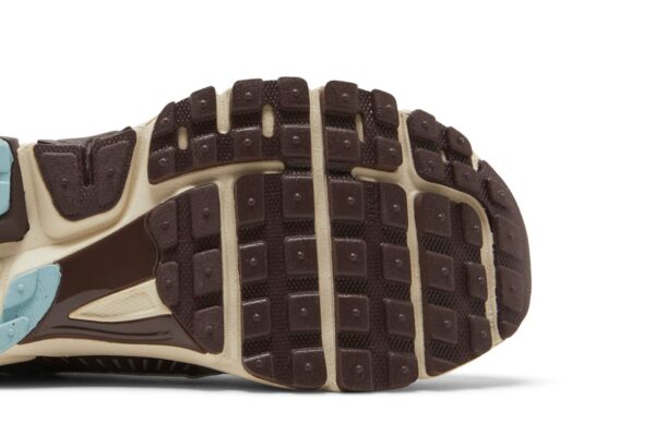 Nike Zoom Vomero 5 Earth Fossil (Women's) FD9920-022 - Nicesk photo 5