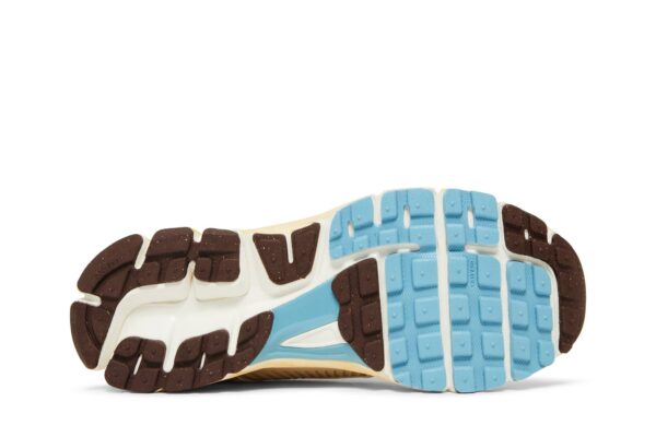 Nike Zoom Vomero 5 Oatmeal (Women's) FB8825-111 - Nicesk photo 4