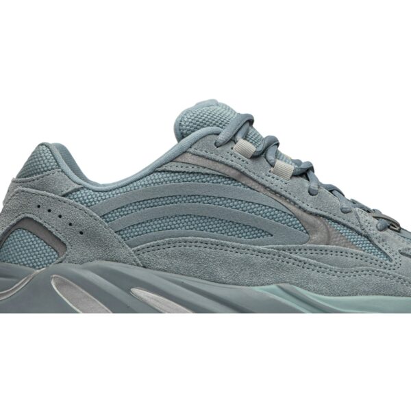 adidas Yeezy Boost 700 V2 Hospital Blue FV8424 - Nicesk photo 2