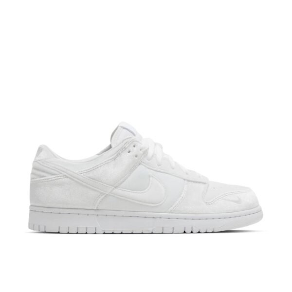 Nike Dunk Low Dover Street Market Triple White Velvet DH2686-100 - Nicesk photo 1