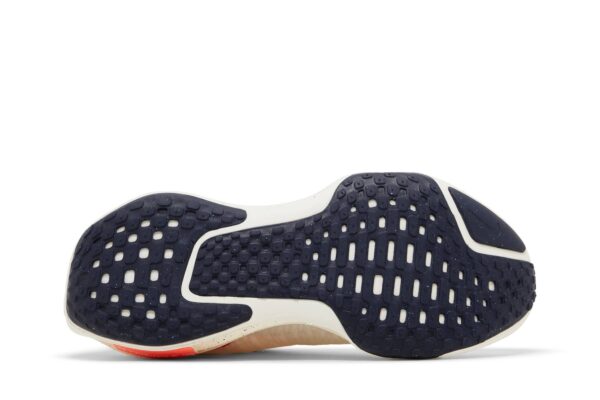 Nike ZoomX Invincible Run 3 White Bright Crimson DR2615-101 - Nicesk photo 4